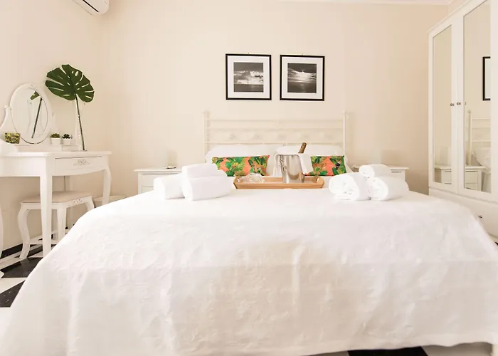 Alojamento de Acomodação e Pequeno-almoço Residenza Il Sole 4*